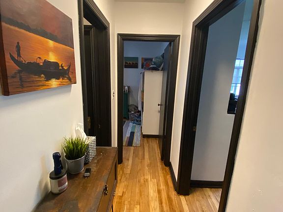 So the hallway is smaller than it looks ;)