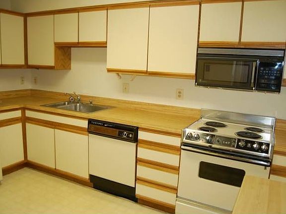 3rd image of 3330 N Leisure World Blvd APT 925