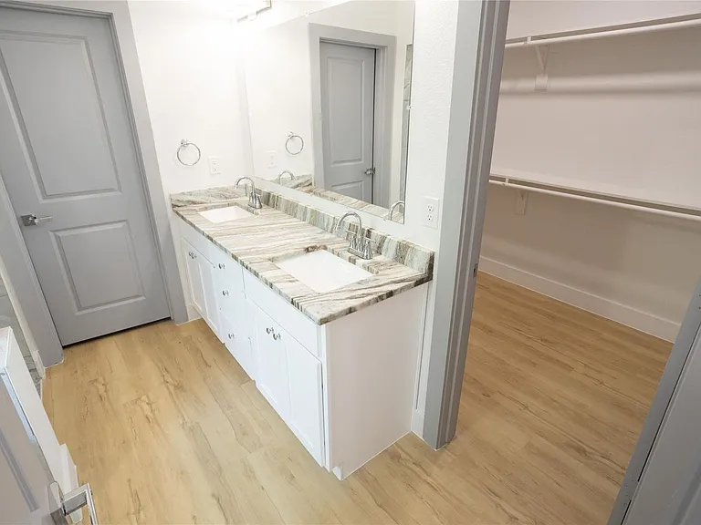 3817 Winfield Ave — Photo 15