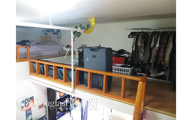 Rented by Douglas Elliman | media 21