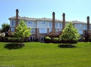 442 Parkview Ct, Clarendon Hills, IL