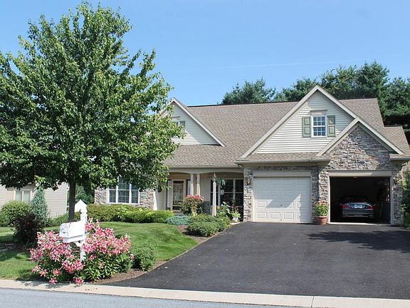3rd image of 861 Water Edge Ct #L-0058