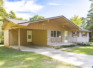 1240 Russell Dr, Weaver, AL 36277