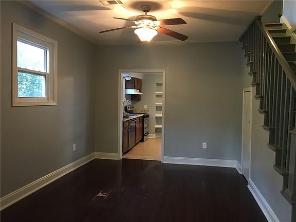 4th image of 5543-45 Rosemary Pl