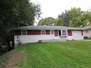 2009 Brownfield Rd, Rockford, IL 61108