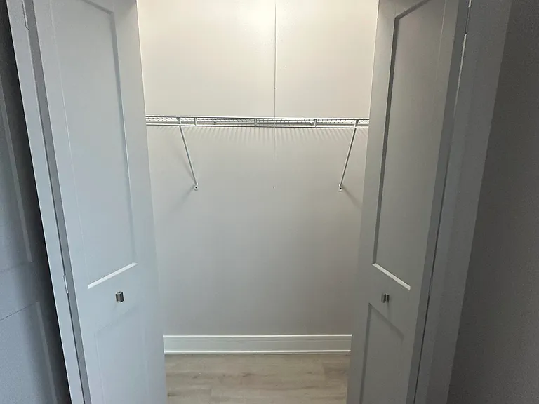 8348 W Catherine Ave #500 — Photo 5
