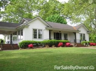 4136 Bonny Oaks Dr, Chattanooga, TN 37406