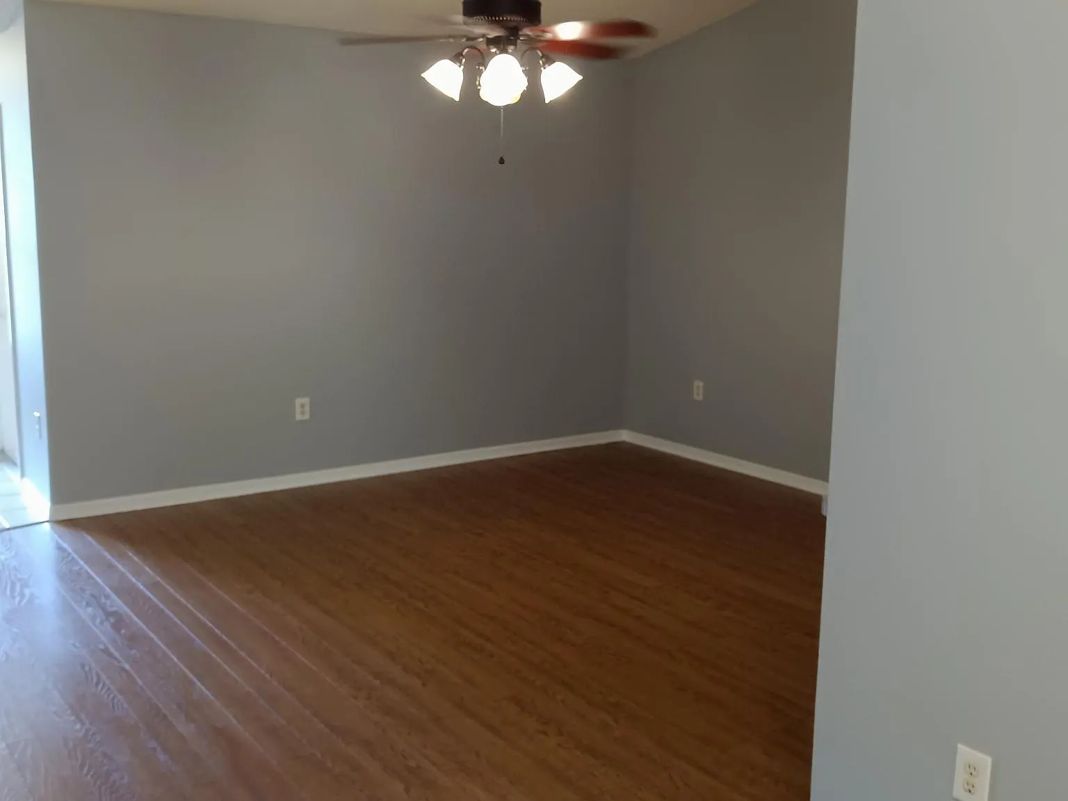 2 bed, 1100 sqft, $1,500 — Photo 4