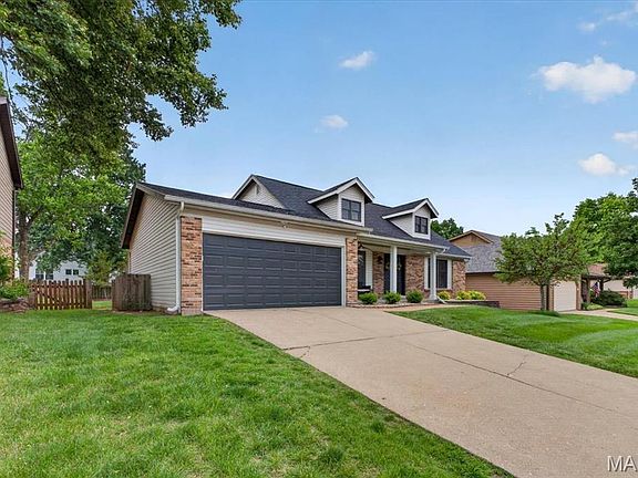 3rd image of 1428 Cedar Bluff Dr