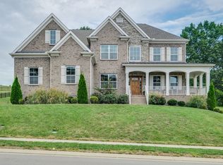 9240 Holstein Dr, Nolensville, TN 37135