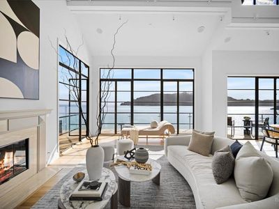 2580 Mar East Street, Tiburon, CA, 94920