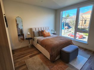Basalt, Seattle, WA 98116