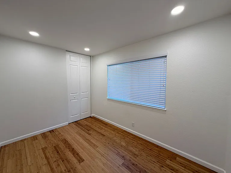 5929 Mabie Ct — Photo 18