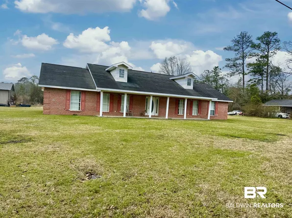 268 Payne St, Brewton, AL 36426