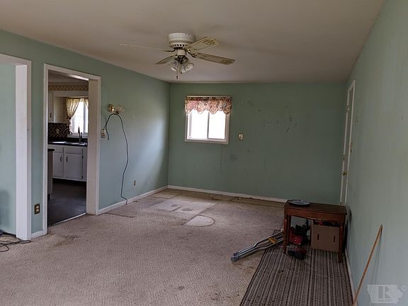 5th image of 605 Putnam St