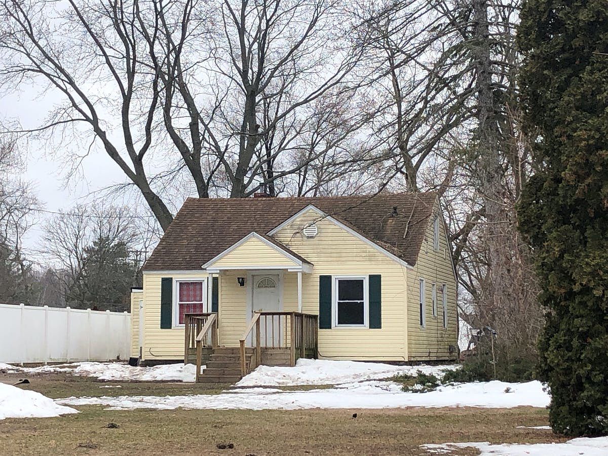 2708 E Ashman St, Midland, MI 48642 Zillow
