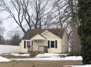 2708 E Ashman St, Midland, MI 48642
