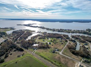 The Shores Dr, Corsicana, TX 75109