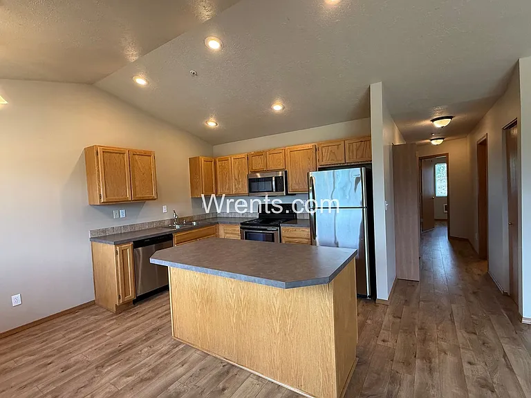 403 S Eastern Rd #304 — Photo 5