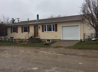 1951 Center Rd, Wheatland, WY 82201