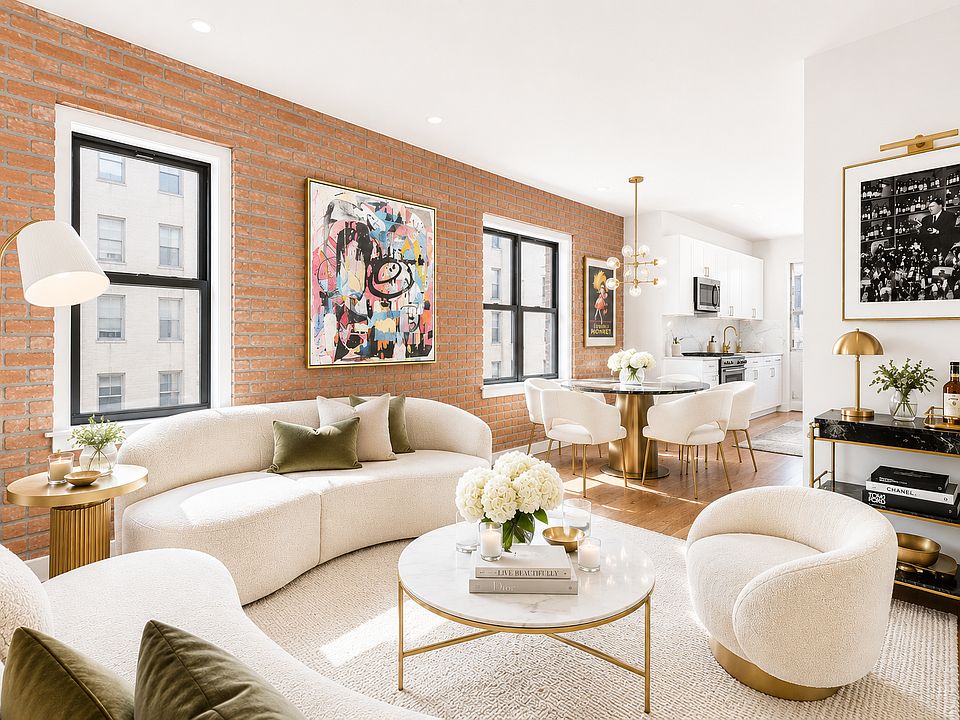 1st image of 216 E 6th St #3E