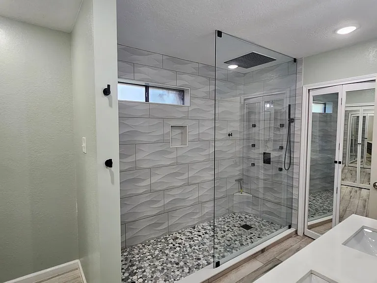 1402 Sheppard Ln — Photo 19