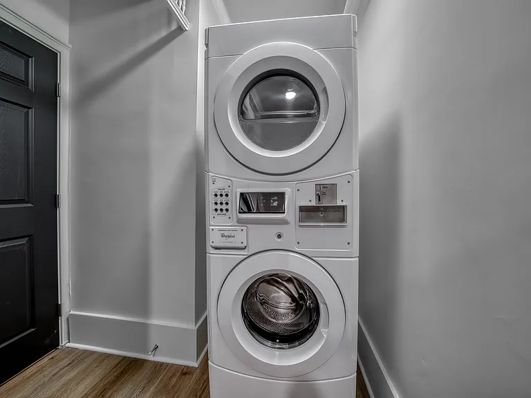 46 Allen St #5 — Photo 12