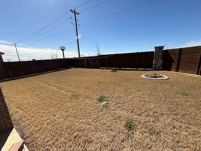 3837 Silver City Ave — Photo 34
