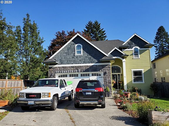 2nd image of 3807 NE 160th Ave