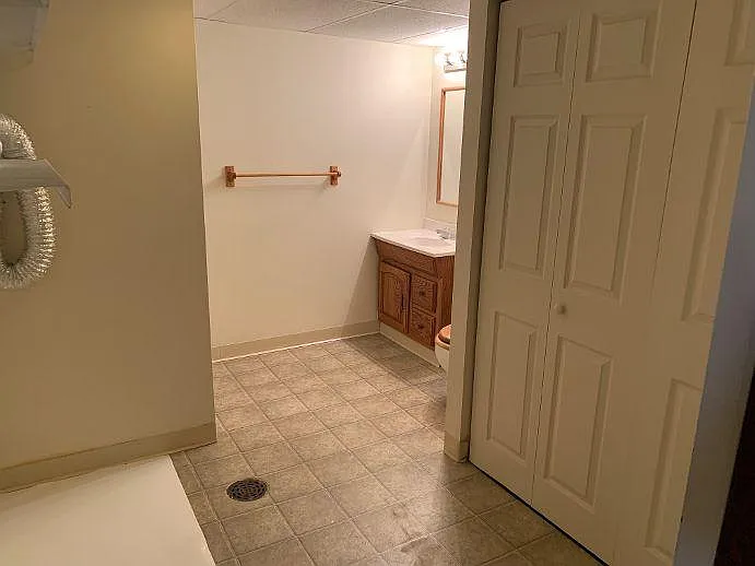 2515 Romeldale Ct — Photo 16