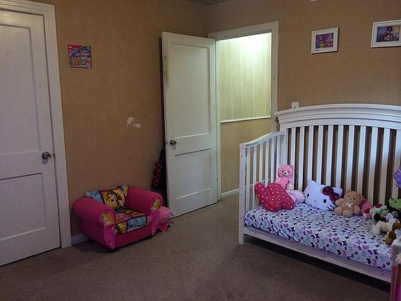 1st bedroom