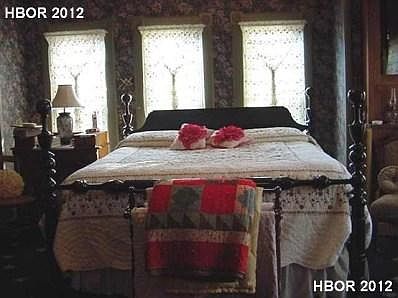 5th image of 179 Sycamore St