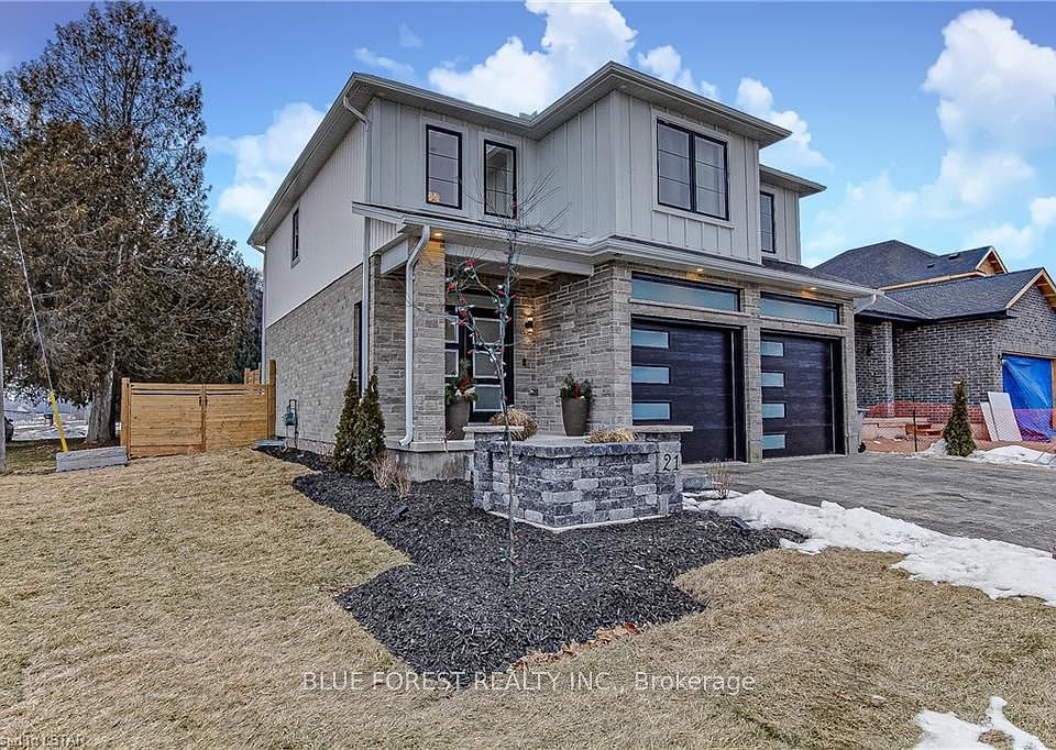 1st image of 48 Woodland Rd