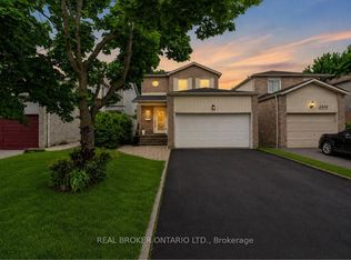 1804 Princelea Pl, Mississauga, ON L5M 3R8