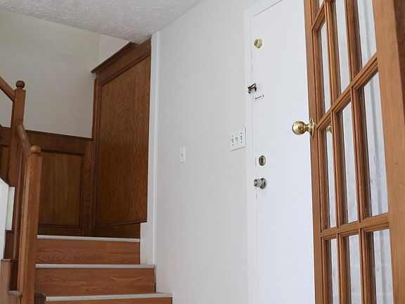 5th image of 13034 Birch Grove Dr