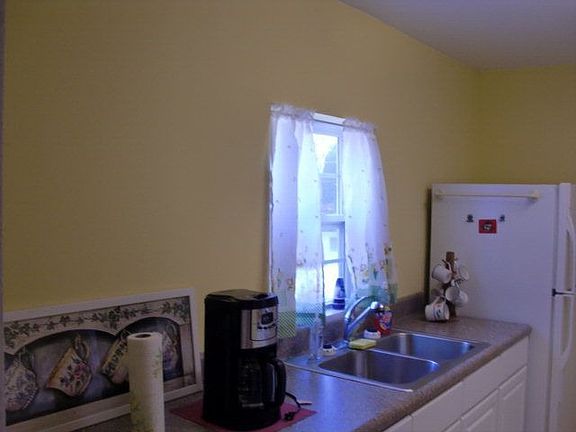 5th image of 227 Satilla Dr
