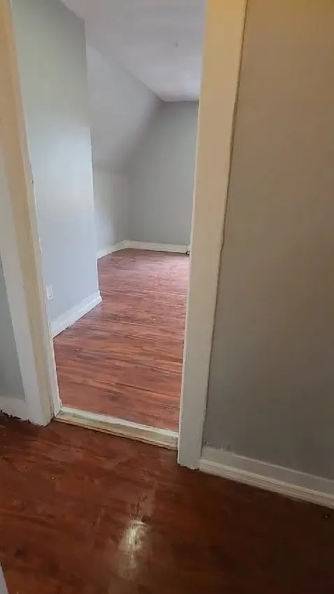 1 bed, 800 sqft, $1,899 — Photo 3