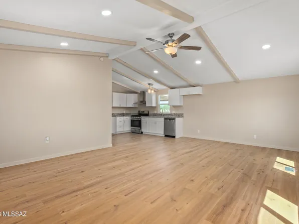 9771 N McGinnis Rd, Marana, AZ 85653
