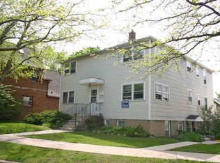 154 Division St APT 2, Madison, WI 53704