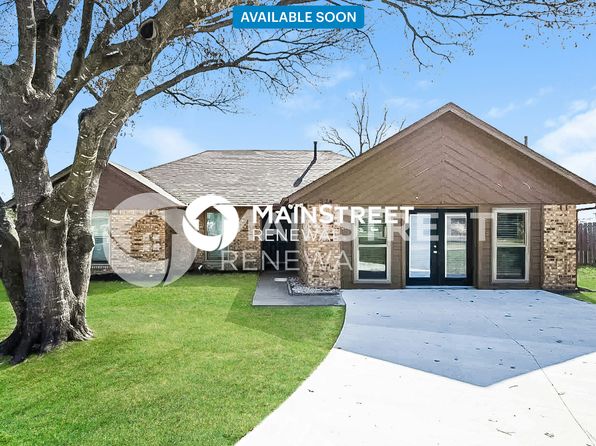 524 E Lark Ct