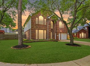 16503 Shady Canyon Ct, Houston, TX 77095