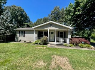 1265 Wilbur James Rd, Manitou, KY 42436