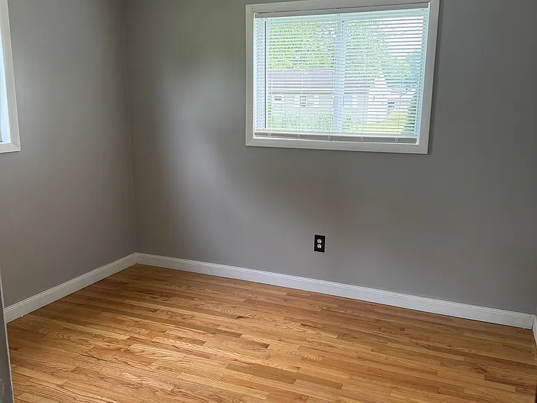 7891 Pegler Blvd — Photo 8
