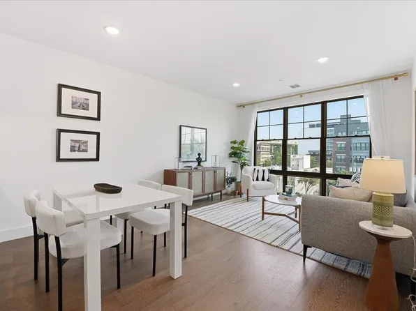 386 5th Street image 1 of 12