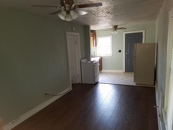 3rd image of 740 Deans Row Ave APT G2