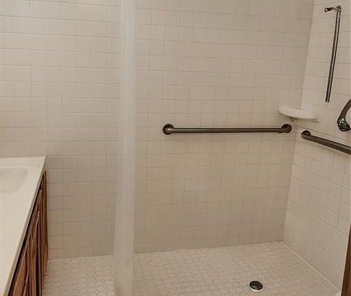5th image of 1013 E Mile 14 N #1/2