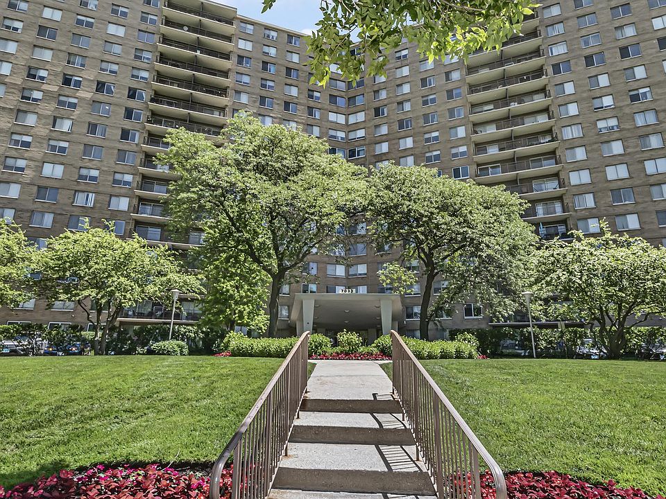1st image of 7033 N Kedzie Ave APT 1614