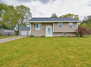 32 Chandler Dr, Marshfield, MA 02050