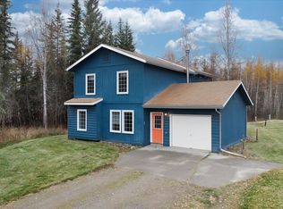 1340 Solitaire Ct, North Pole, AK 99705