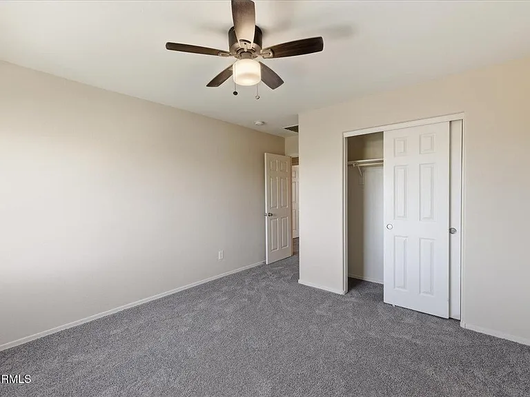 7119 W Golden Ln — Photo 30